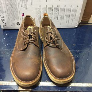 CLARKS DESERT LEATHER SHOES SIZE 10.5